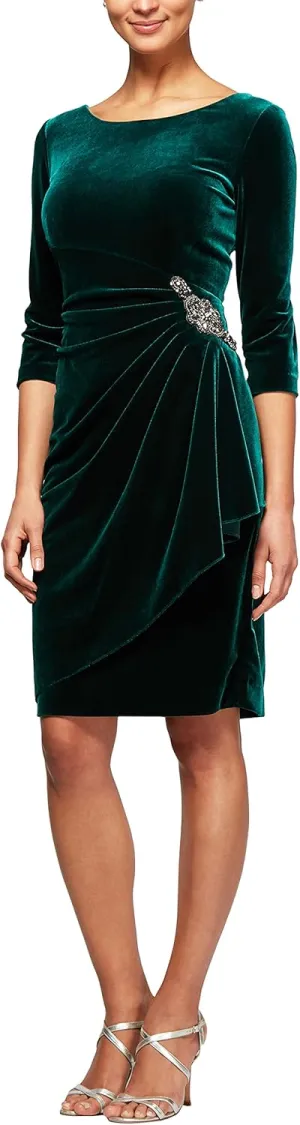 Alex Evenings Women's Short Velvet Cocktail Dress with Beading Detail (Reg Petite)