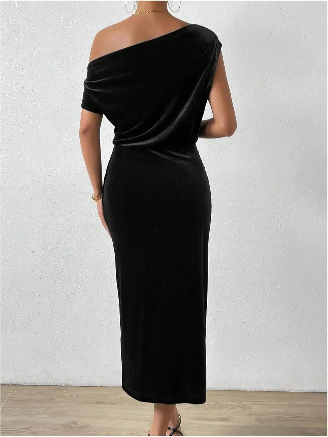 SOLY HUX Women's Elegant Velvet Dress Off The Shoulder Short Sleeve Midi Dress Party Cocktail Dresses