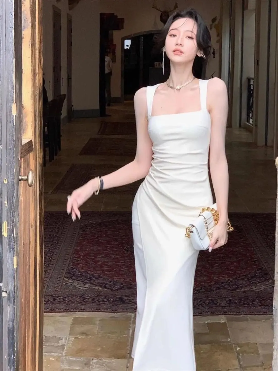 Women Square Collar French Suspender Backless Dress Sleeveless Waist-Hugging Long Skirt