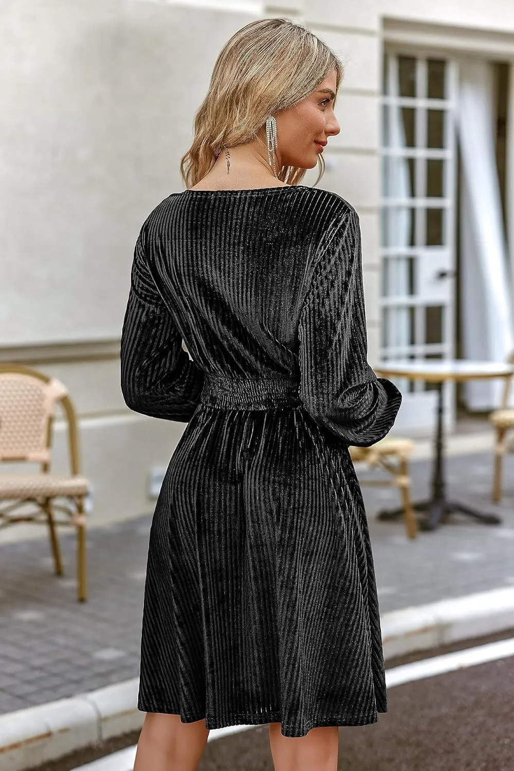 Zeagoo Womens Velvet Dress Sexy V-neck Long Sleeve Stretch Mini Party Cocktail Flared Dress